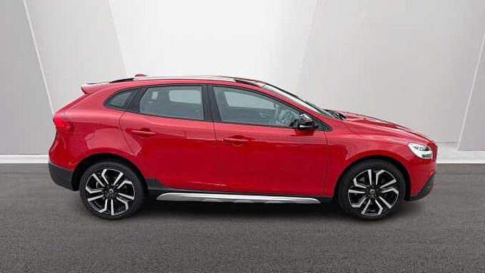 Volvo V40 Cross Country T3 Pro Automatic