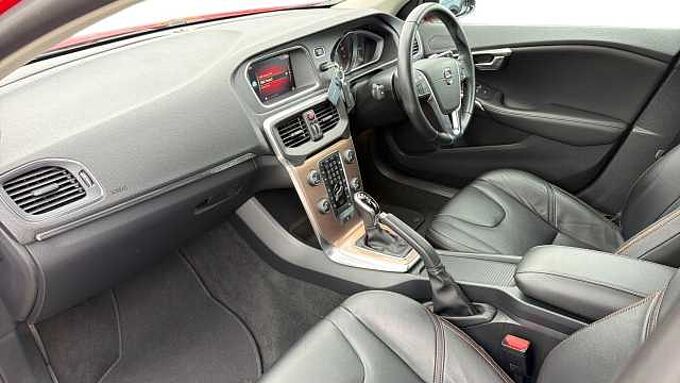 Volvo V40 Cross Country T3 Pro Automatic