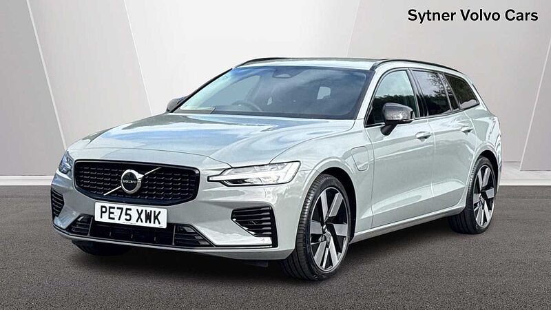 Volvo V60 Plus, T6 AWD Plug-in hybrid, Electric/Petrol, Dark