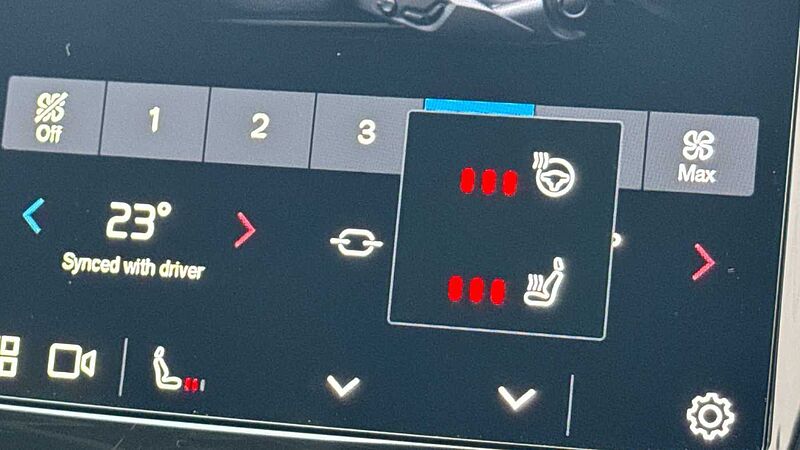 Volvo V90 Plus, T6 AWD Plug-in hybrid, Electric/Petrol, Dark