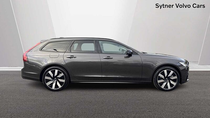Volvo V90 Plus, T6 AWD Plug-in hybrid, Electric/Petrol, Dark