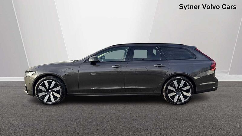 Volvo V90 Plus, T6 AWD Plug-in hybrid, Electric/Petrol, Dark