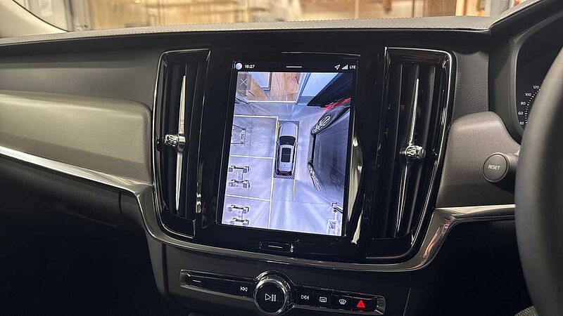 Volvo V90 Plus, T6 AWD Plug-in hybrid, Electric/Petrol, Dark