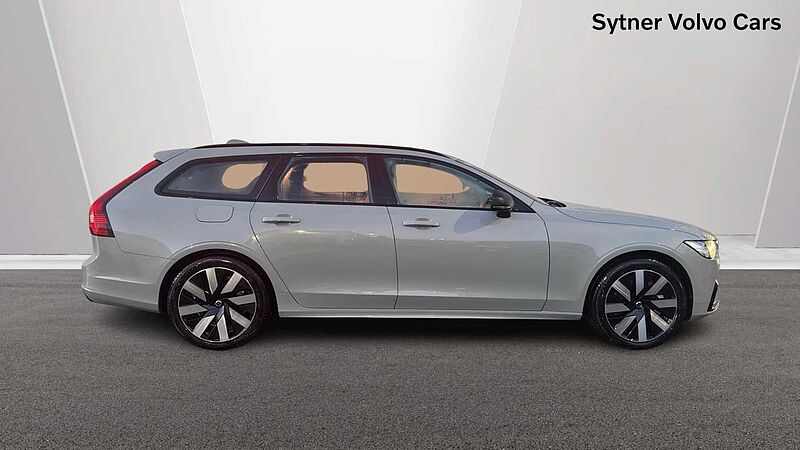 Volvo V90 Plus, T6 AWD Plug-in hybrid, Electric/Petrol, Dark