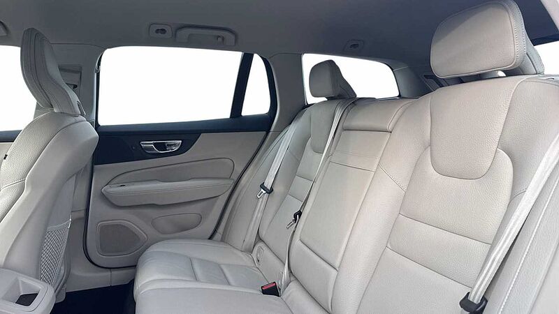 Volvo V60 Cross Country Country, B5 AWD mild hybrid