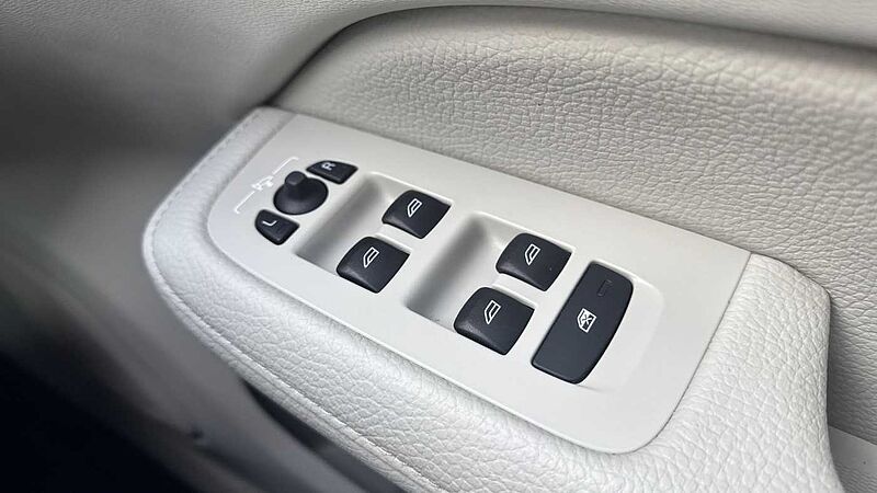 Volvo V60 Cross Country Country, B5 AWD mild hybrid