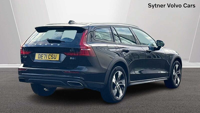 Volvo V60 Cross Country Country, B5 AWD mild hybrid