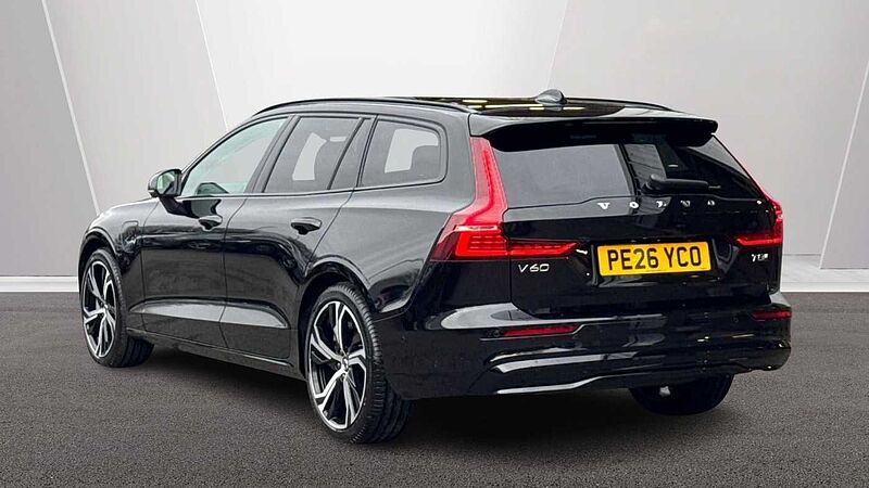 Volvo V60 Ultra, T8 AWD Plug-in hybrid, Electric/Petrol, Dark