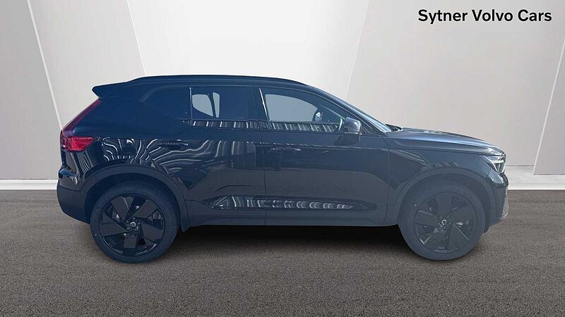 Volvo XC40 Black Edition Ultra, B3 Mild hybrid, Petrol