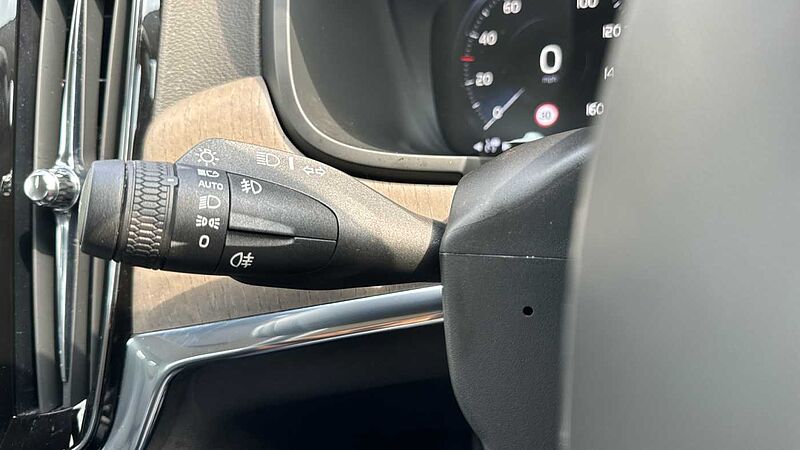 Volvo S90 Recharge Inscription, T8 AWD plug-in hybrid