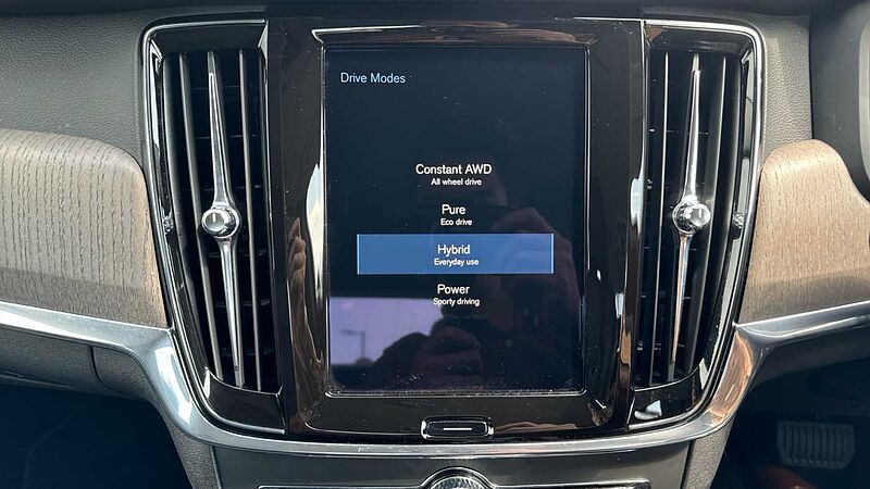 Volvo S90 Recharge Inscription, T8 AWD plug-in hybrid