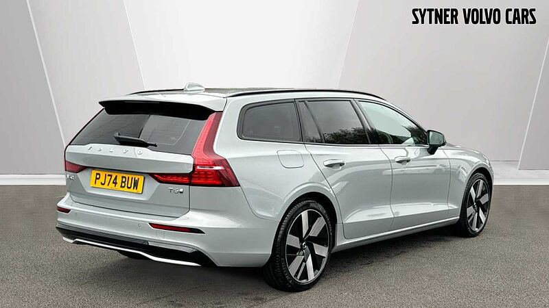 Volvo V60 Plus, T6 AWD Plug-in hybrid, Electric/Petrol, Dark