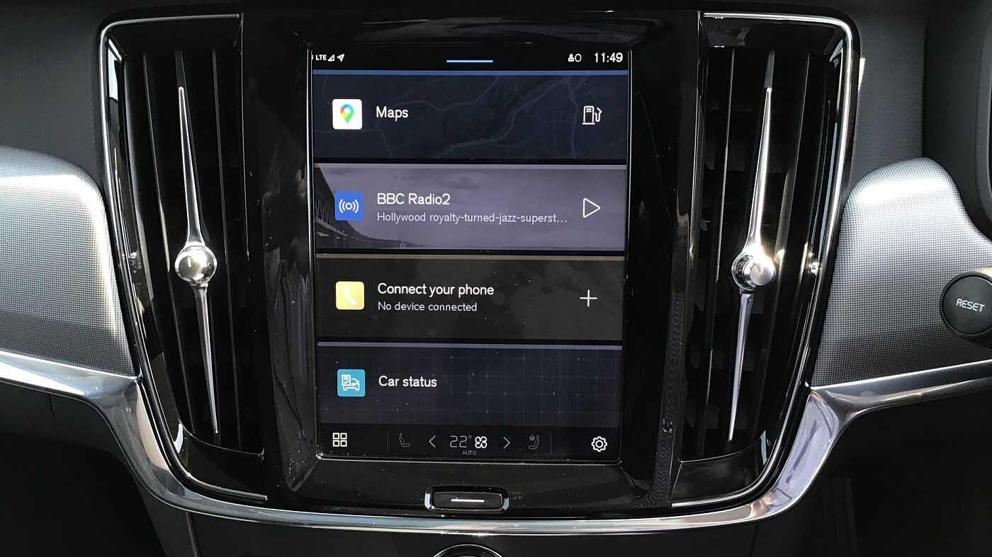 Volvo V90 Cross Country B6 300 AWD Ultimate MHEV (Air Suspension, Sunroof, Bowers & Wilkins)