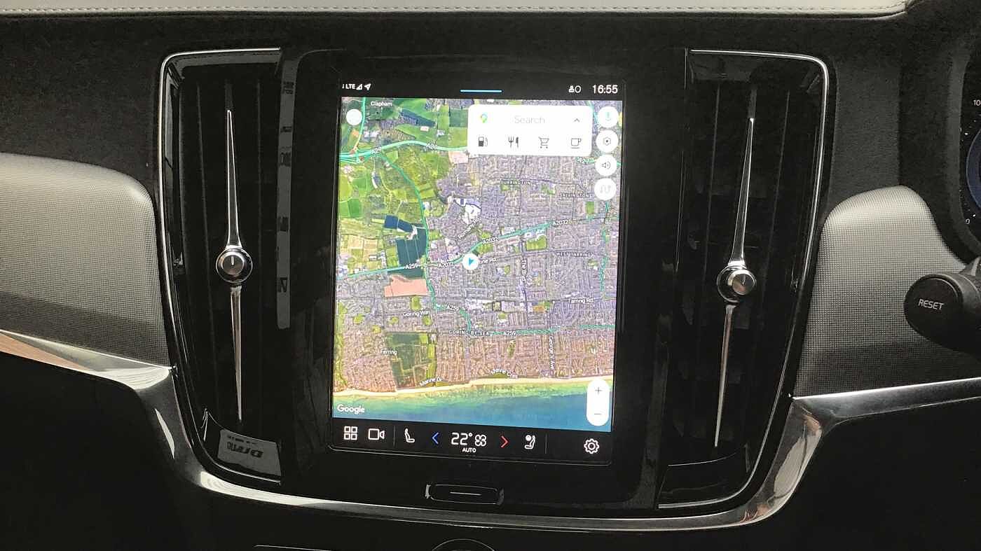 Volvo V90 Cross Country B6 300 AWD Ultimate MHEV (Air Suspension, Sunroof, Bowers & Wilkins)