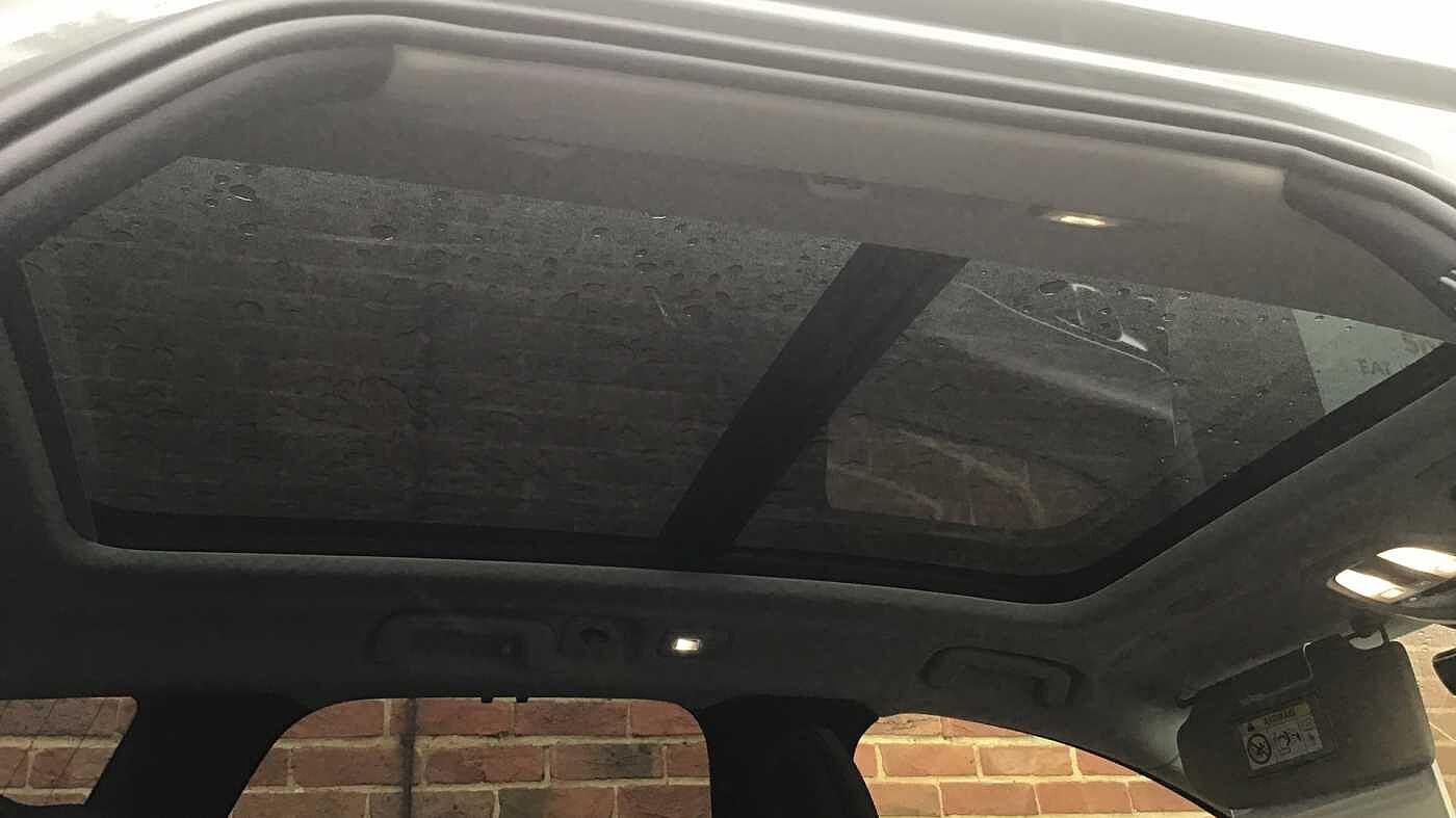 Volvo V90 Cross Country B6 300 AWD Ultimate MHEV (Air Suspension, Sunroof, Bowers & Wilkins)