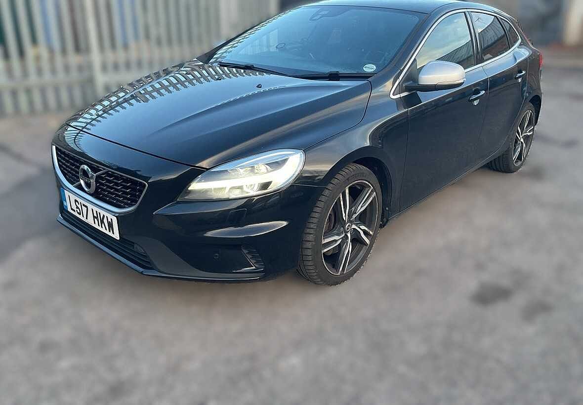 Volvo V40 T2 R-Design Pro Automatic
