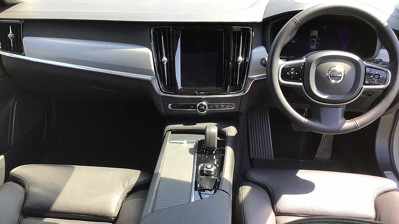 Volvo V90 Cross Country B6 300 AWD Ultimate MHEV (Air Suspension, Sunroof, Bowers & Wilkins)