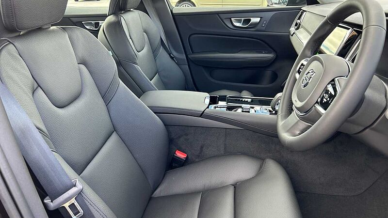 Volvo S60 T8 AWD Recharge Plus Dark PHEV (360 Camera, Polestar Optimised)