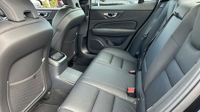 Volvo S60 T8 AWD Recharge Plus Dark PHEV (360 Camera, Polestar Optimised)