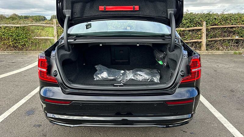 Volvo S60 T8 AWD Recharge Plus Dark PHEV (360 Camera, Polestar Optimised)