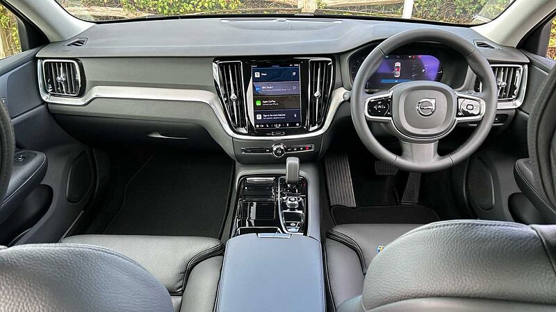 Volvo S60 T8 AWD Recharge Plus Dark PHEV (360 Camera, Polestar Optimised)