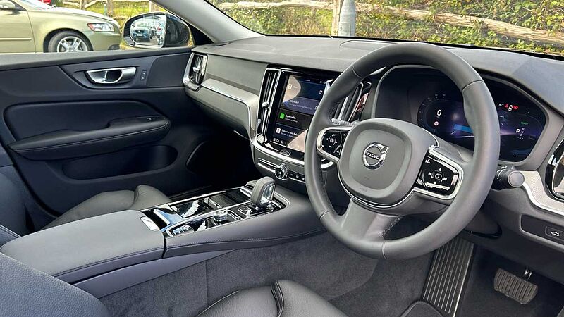 Volvo S60 T8 AWD Recharge Plus Dark PHEV (360 Camera, Polestar Optimised)