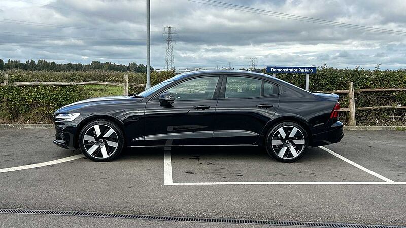 Volvo S60 T8 AWD Recharge Plus Dark PHEV (360 Camera, Polestar Optimised)