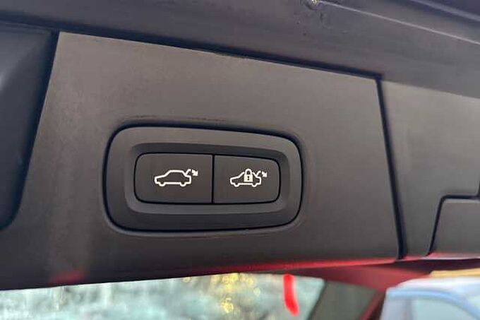 Volvo V90 2.0h T6 18.8kWh Plus Estate 5dr Petrol Plug-in Hybrid Auto AWD Euro 6 (s/s) (350