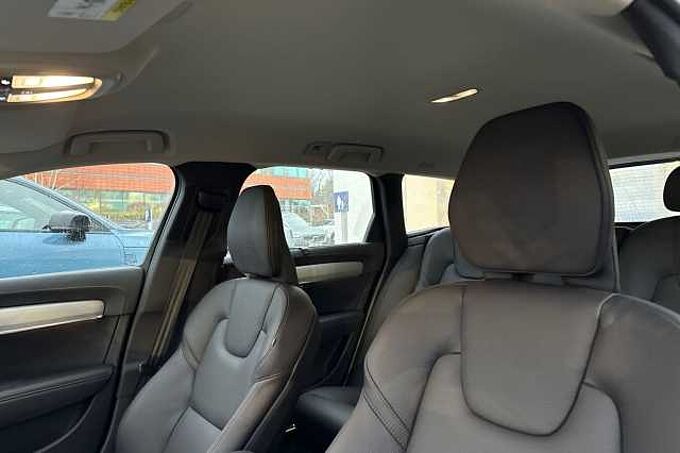 Volvo V90 2.0h T6 18.8kWh Plus Estate 5dr Petrol Plug-in Hybrid Auto AWD Euro 6 (s/s) (350