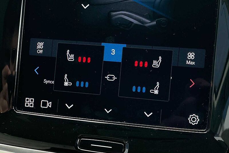 Volvo S90 2.0h T8 Recharge 11.6kWh Inscription Saloon 4dr Petrol Plug-in Hybrid Auto AWD E