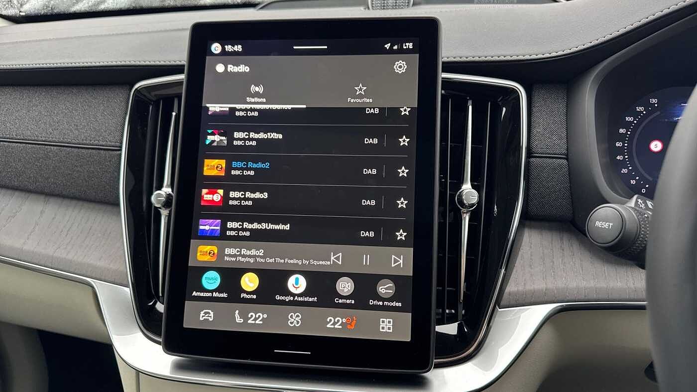 Volvo XC90 Ultra, T8 AWD Plug-in hybrid, Electric/Petrol, Dark, 7 Seats