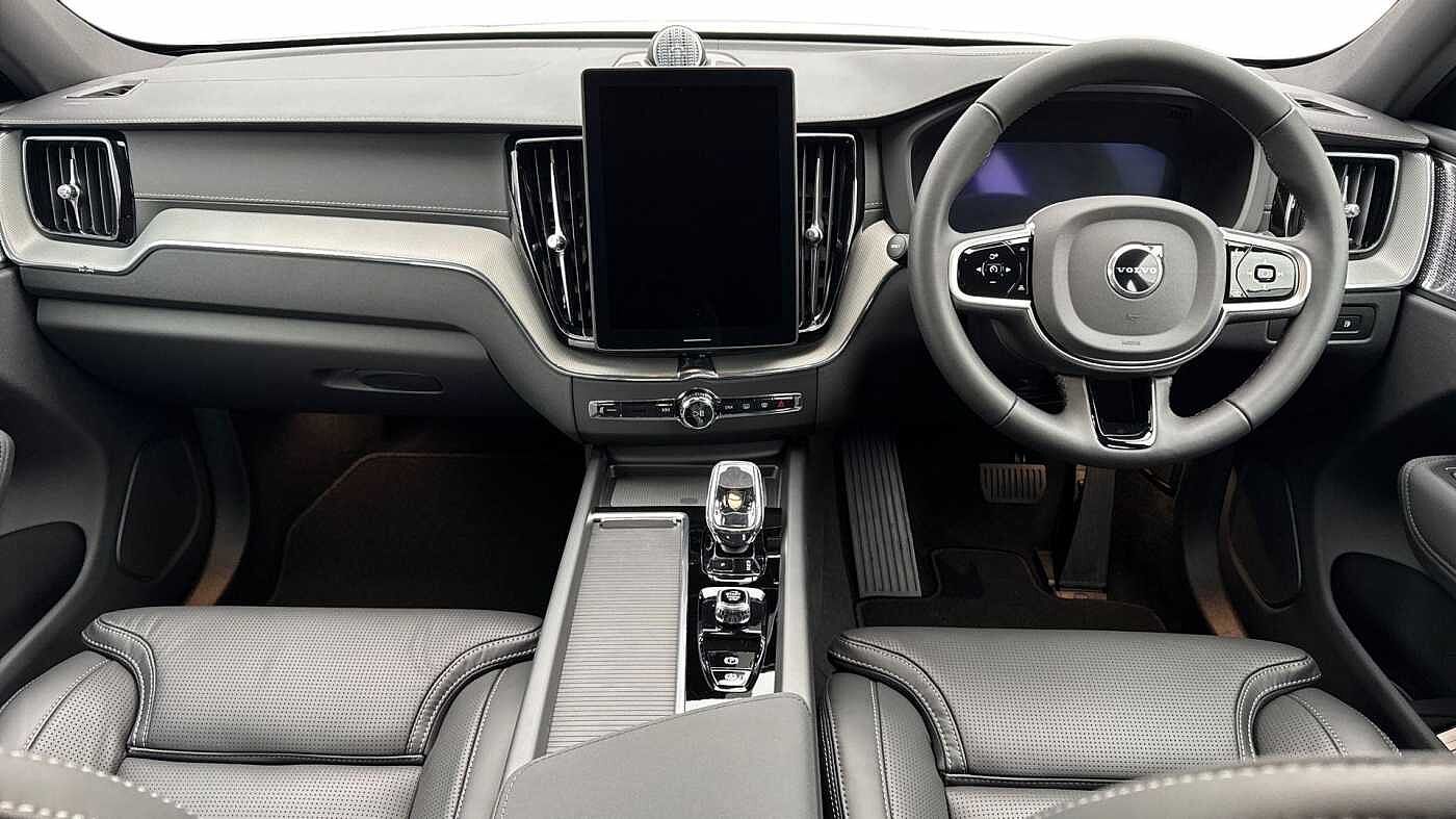 Volvo XC60 Black Edition Ultra, T8 AWD Plug-in hybrid, Electric/Petrol