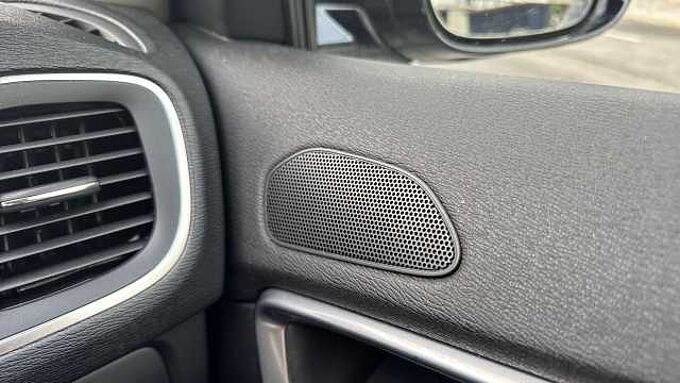 Volvo V40 Cross Country T3 Pro Automatic