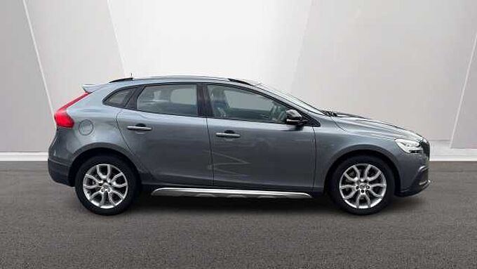 Volvo V40 Cross Country T3 Pro Automatic