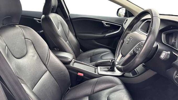 Volvo V40 Cross Country T3 Pro Automatic