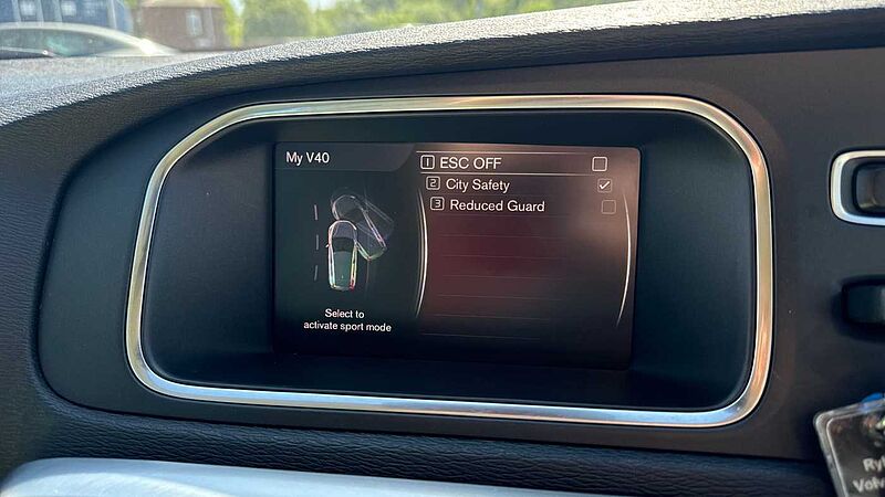 Volvo V40 T3 Inscription Automatic