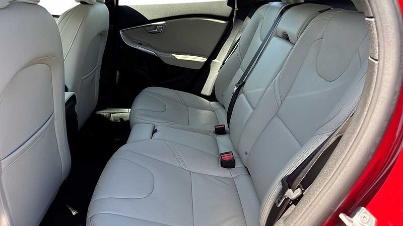 Volvo V40 T3 Inscription Automatic