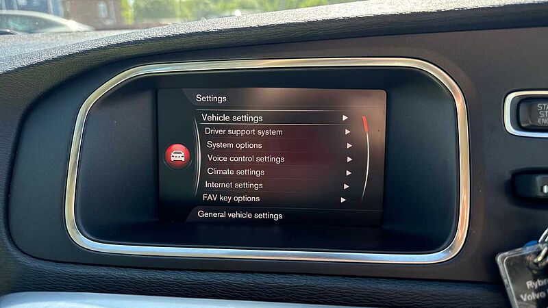 Volvo V40 T3 Inscription Automatic