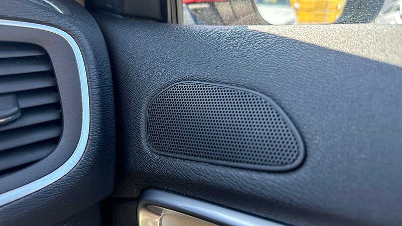 Volvo V40 T3 Inscription Automatic