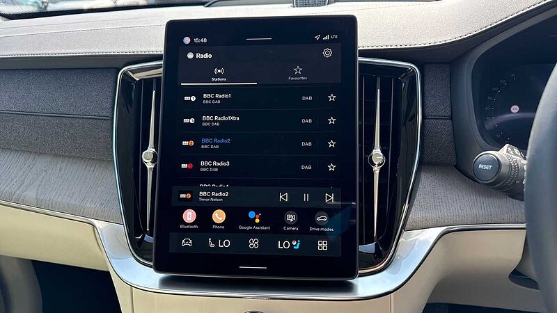 Volvo XC90 Ultra, T8 AWD Plug-in hybrid, Electric/Petrol, Dark, 7 Seats