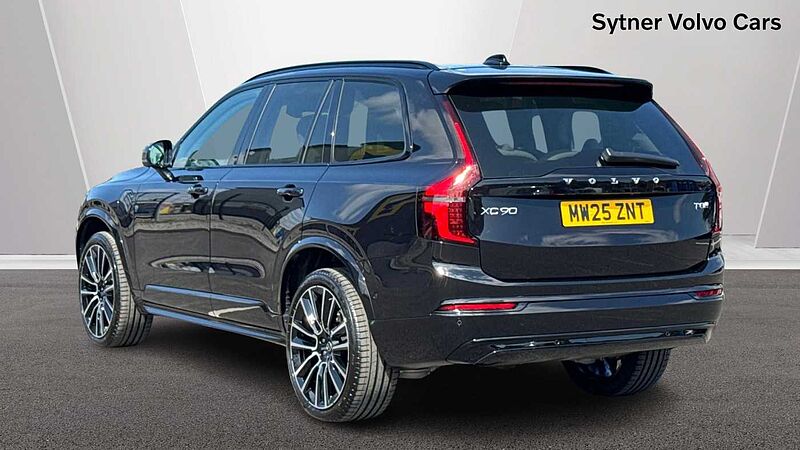 Volvo XC90 Ultra, T8 AWD Plug-in hybrid, Electric/Petrol, Dark, 7 Seats