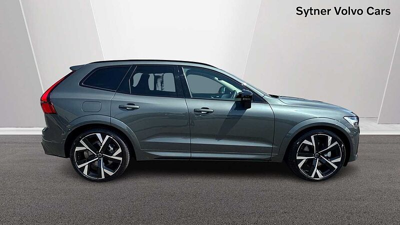 Volvo XC60 Ultra, T8 AWD Plug-in hybrid, Electric/Petrol, Dark