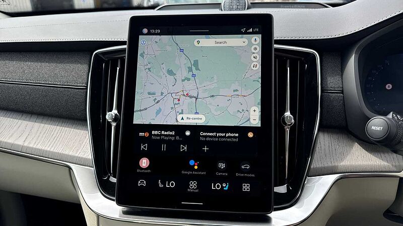 Volvo XC90 Ultra, T8 AWD Plug-in hybrid, Electric/Petrol, Dark, 7 Seats