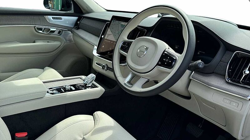 Volvo XC90 Ultra, T8 AWD Plug-in hybrid, Electric/Petrol, Dark, 7 Seats