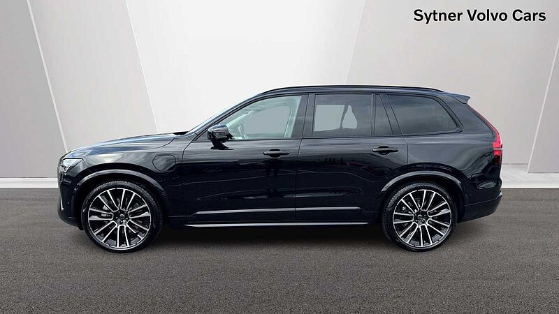 Volvo XC90 Ultra, T8 AWD Plug-in hybrid, Electric/Petrol, Dark, 7 Seats