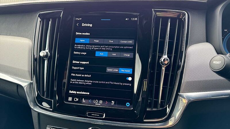 Volvo S90 Recharge R-Design, T8 AWD plug-in hybrid