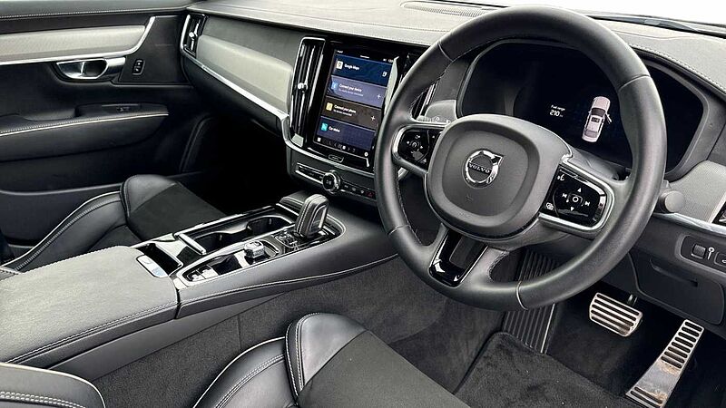 Volvo S90 Recharge R-Design, T8 AWD plug-in hybrid