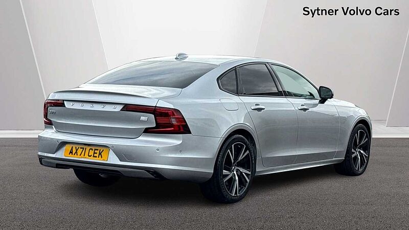 Volvo S90 Recharge R-Design, T8 AWD plug-in hybrid