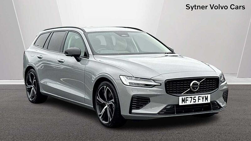 Volvo V60 Ultra, T8 AWD Plug-in hybrid, Electric/Petrol, Dark