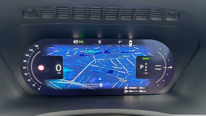 Volvo XC90 Ultra, T8 AWD Plug-in hybrid, Electric/Petrol, Dark, 7 Seats